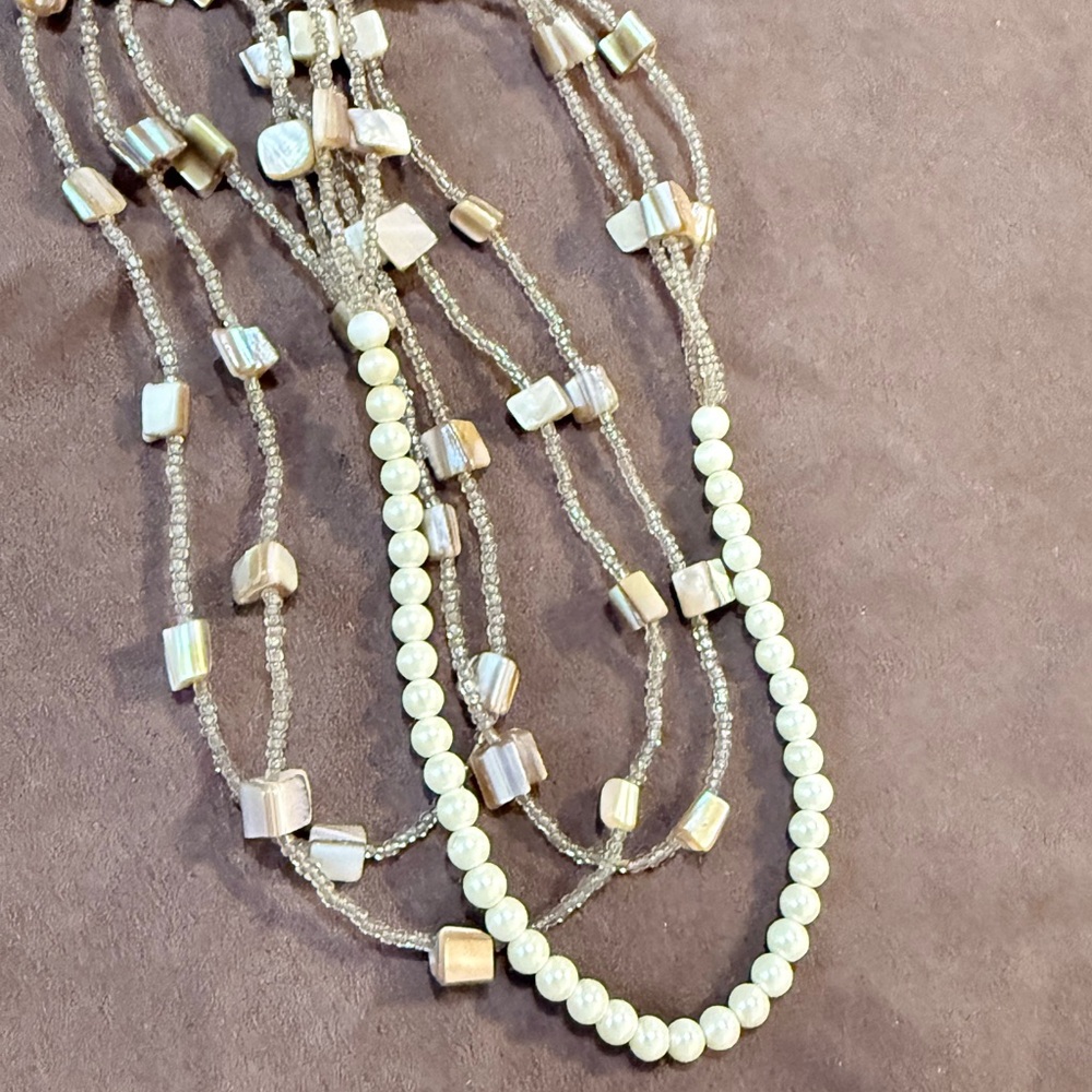 Mother of Pearl chip with Iridescent beads mixed with Faux pearl Necklace